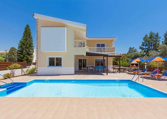 Europa By * بييا